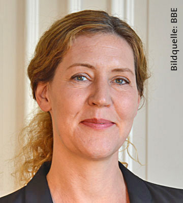Lilian Schwalb